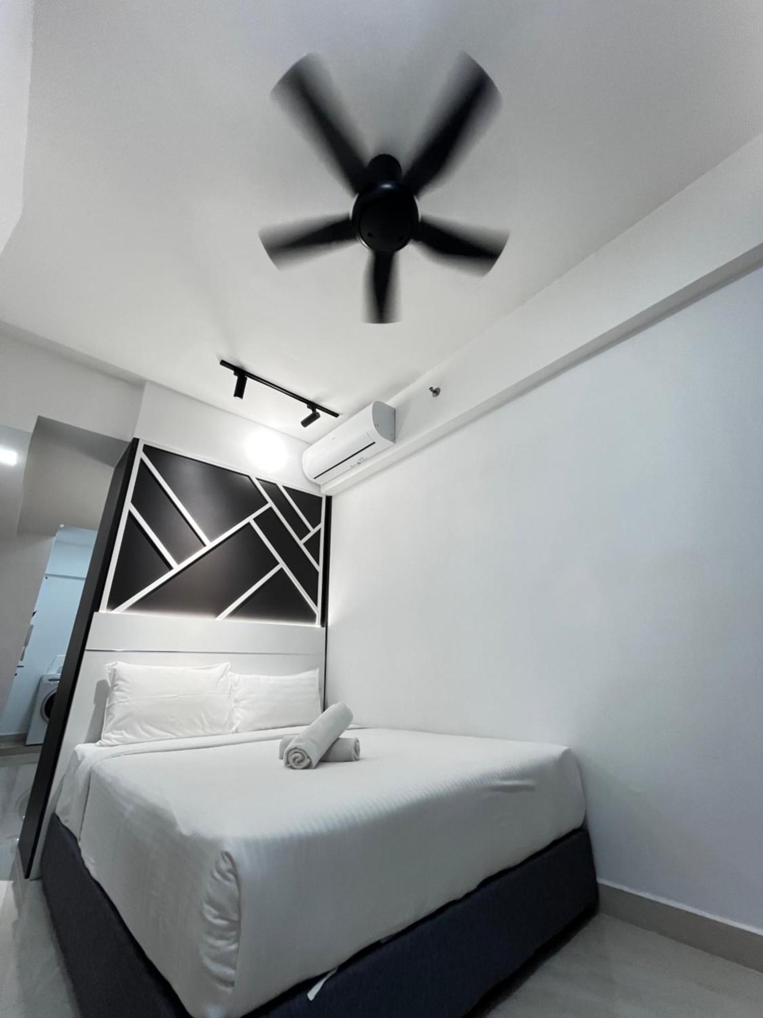 The Luxe Infinitum Klcc *